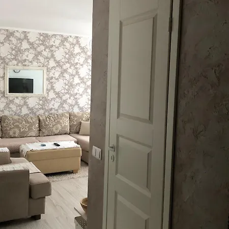 Jaervekuela Apartment *
